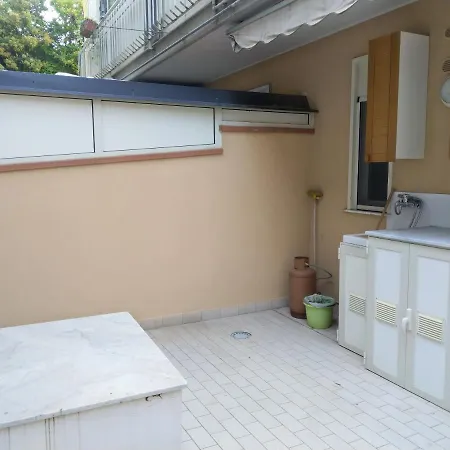 Al Mare Da Meg Apartment *